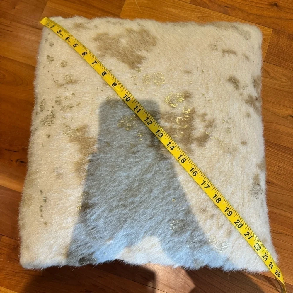 Western theme accent pillow toss decor faux fur cream gold tan with insert